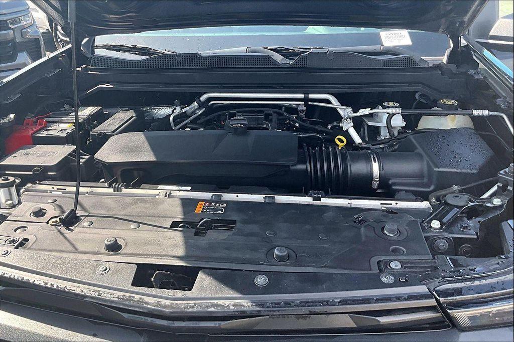 used 2023 Chevrolet Colorado car, priced at $29,147