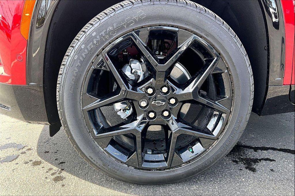 new 2026 Chevrolet Traverse car, priced at $61,940