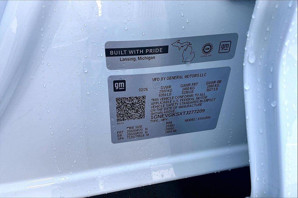 new 2026 Chevrolet Traverse car, priced at $50,365