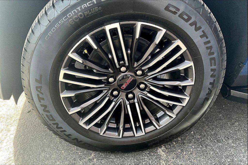 new 2026 GMC Yukon XL car, priced at $85,175