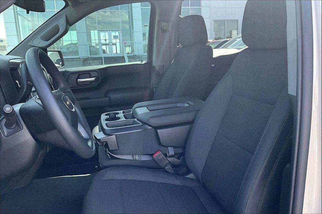 new 2026 GMC Sierra 1500 car, priced at $53,390