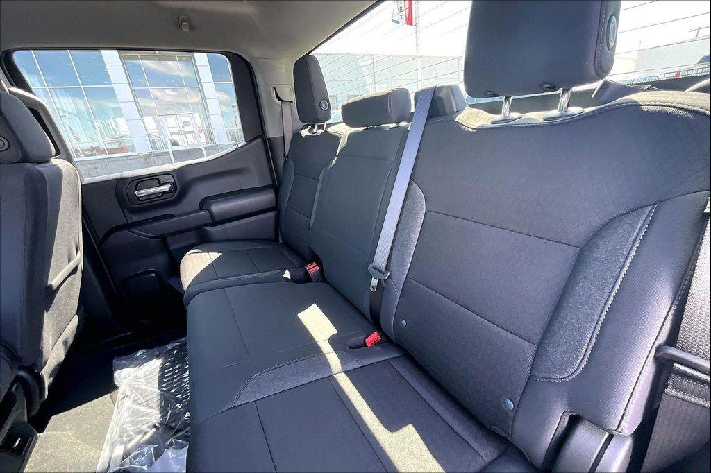 new 2026 GMC Sierra 1500 car, priced at $53,390