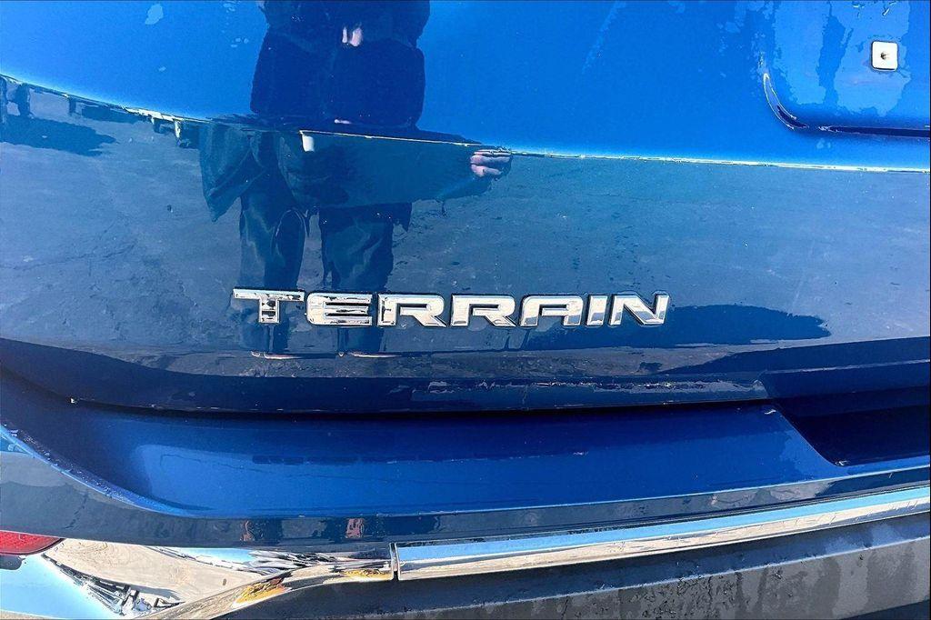 used 2021 GMC Terrain car, priced at $20,763