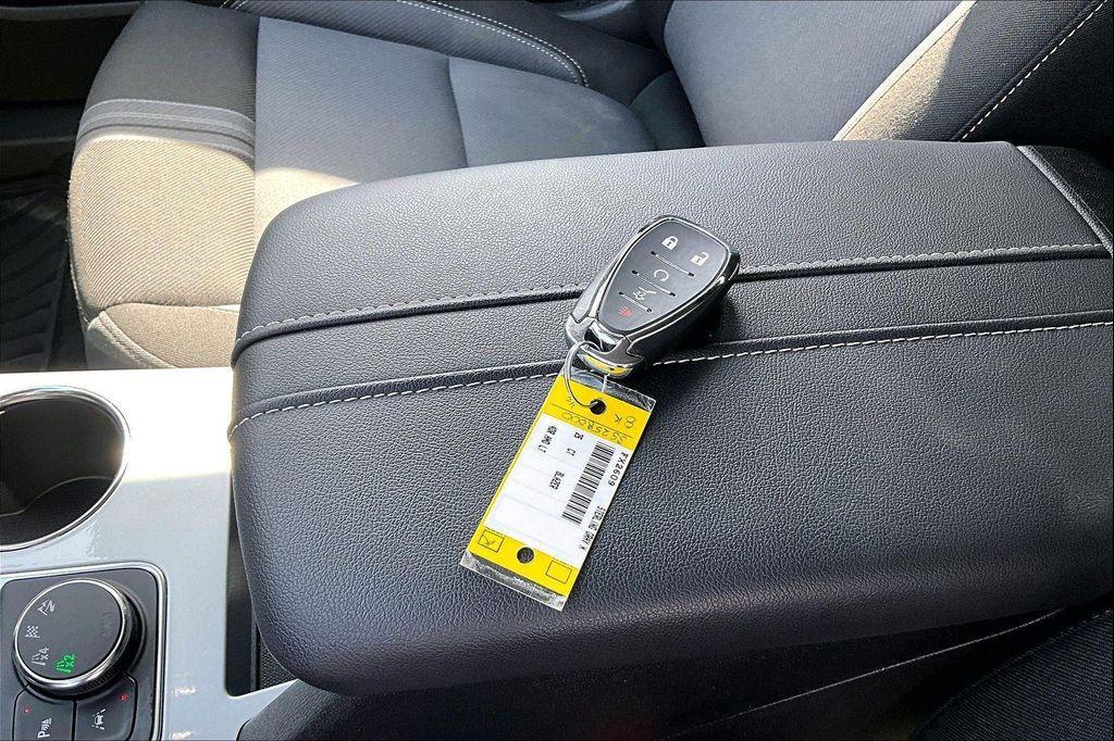 used 2025 Chevrolet Blazer car, priced at $29,544