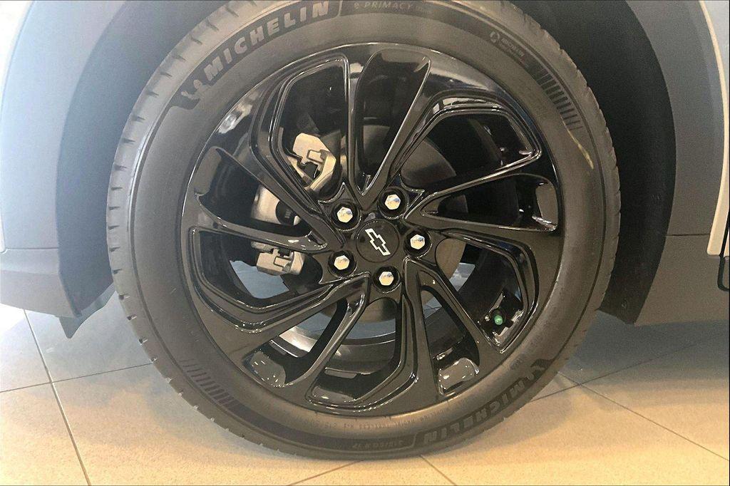 new 2027 Chevrolet Bolt car, priced at $33,694