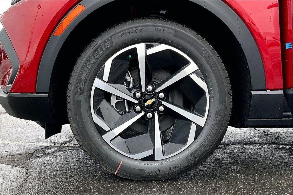 new 2026 Chevrolet Equinox EV car, priced at $29,240