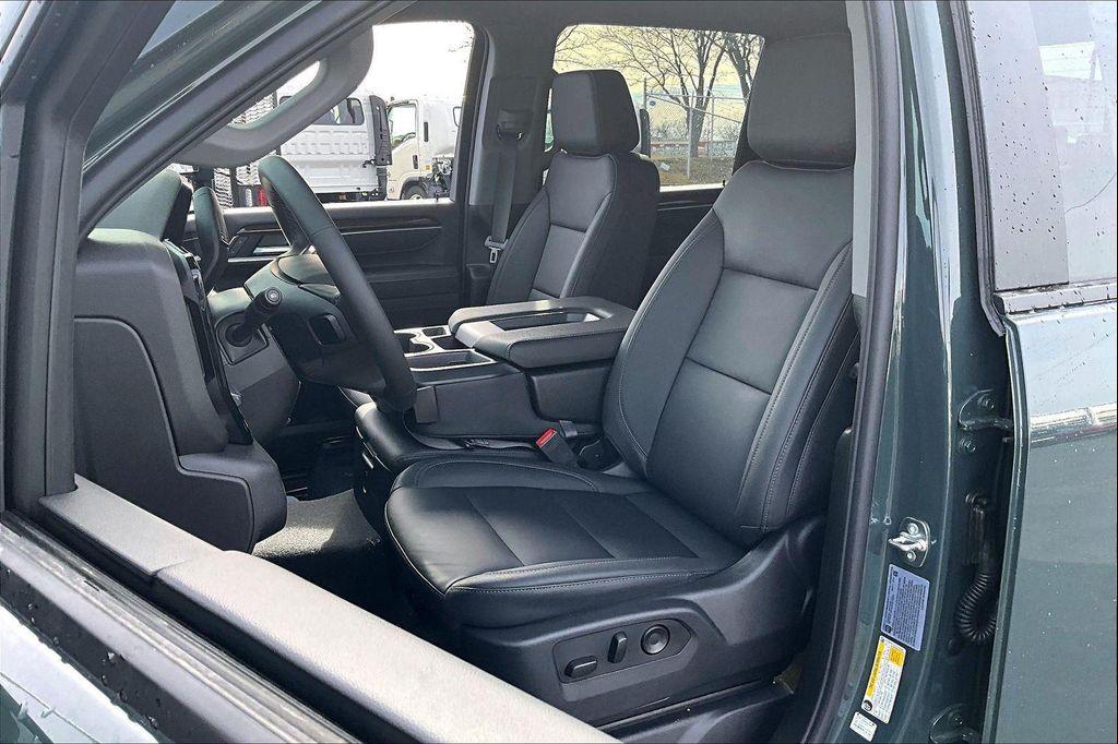 new 2026 Chevrolet Silverado 2500 car, priced at $78,665