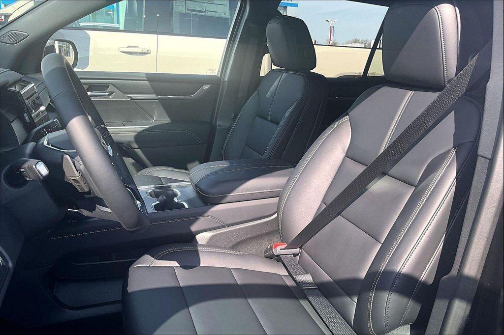 new 2026 GMC Acadia car, priced at $55,395