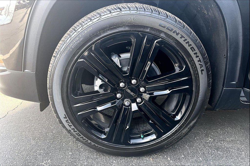 new 2026 GMC Acadia car, priced at $55,395
