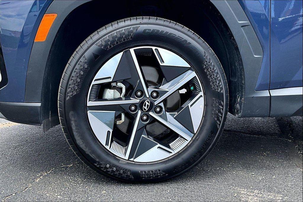 used 2025 Hyundai Tucson car, priced at $23,550