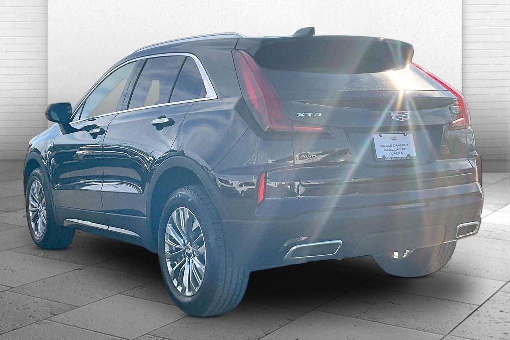 used 2024 Cadillac XT4 car, priced at $26,620