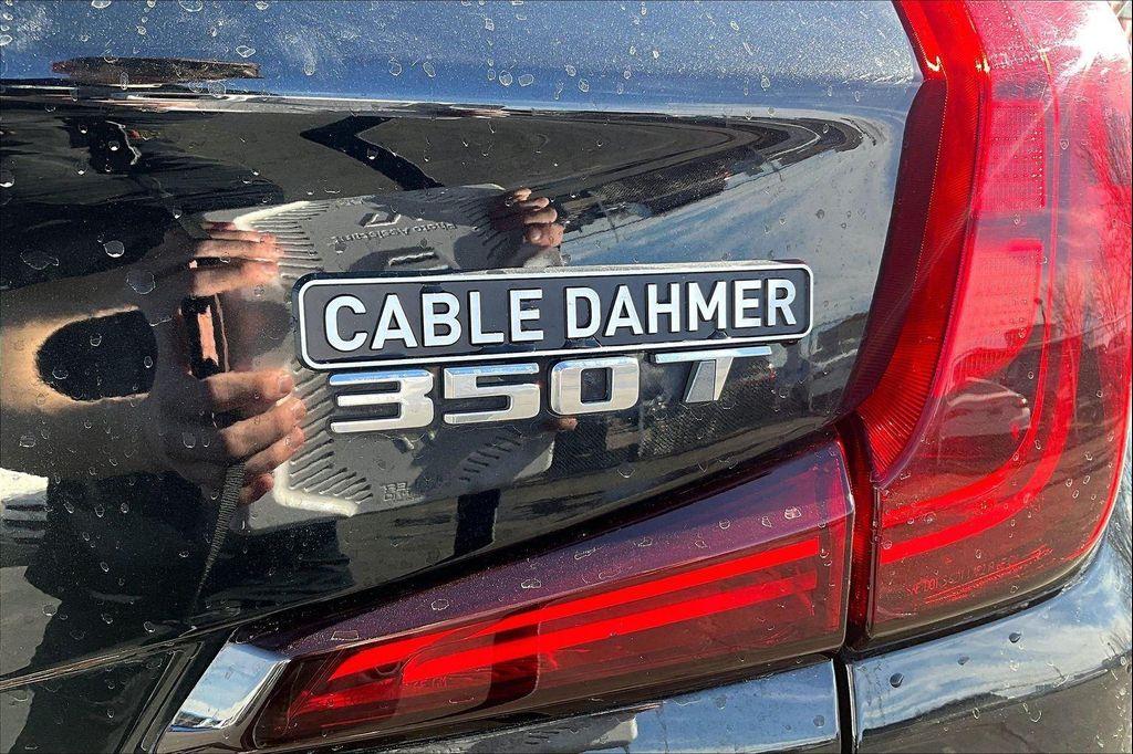 used 2024 Cadillac XT4 car, priced at $26,620