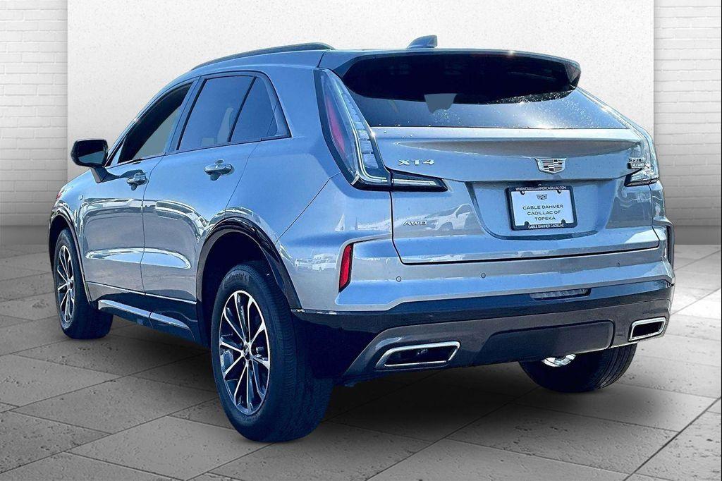 used 2024 Cadillac XT4 car, priced at $37,873