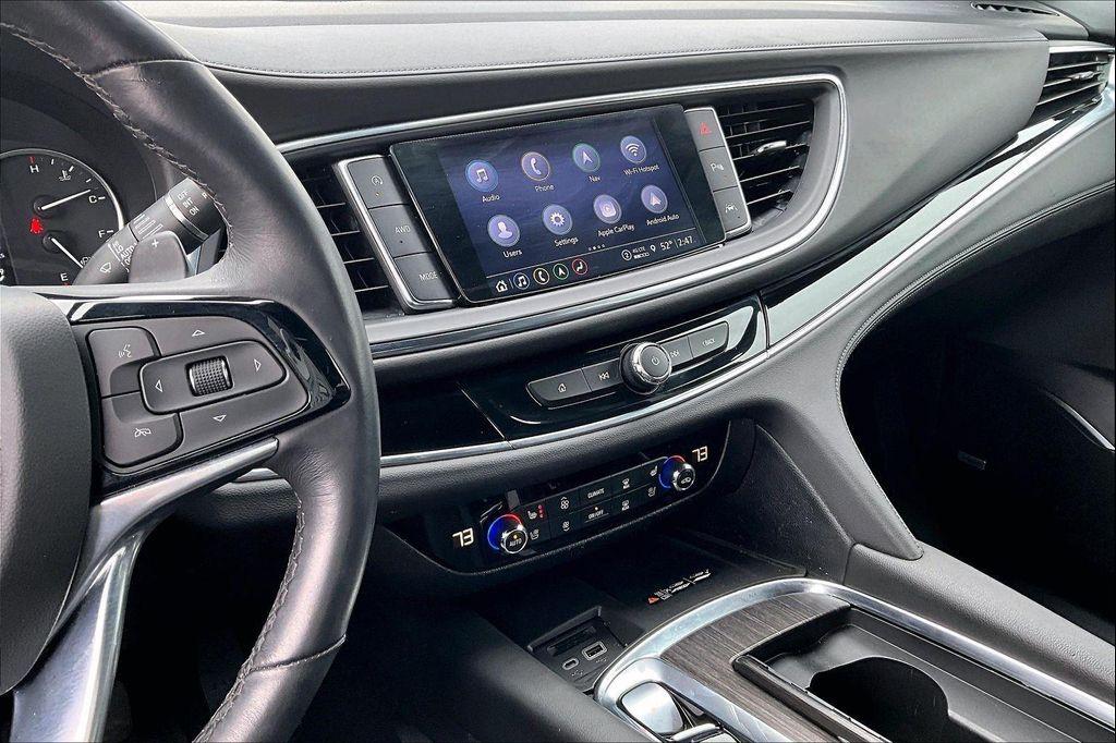 used 2024 Buick Enclave car, priced at $39,512