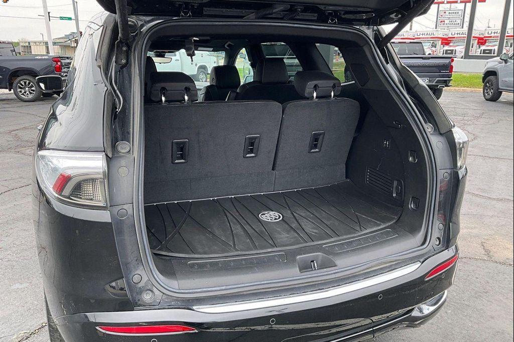 used 2024 Buick Enclave car, priced at $39,512