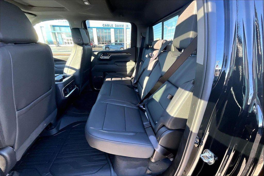 new 2026 GMC Sierra 1500 car, priced at $70,420