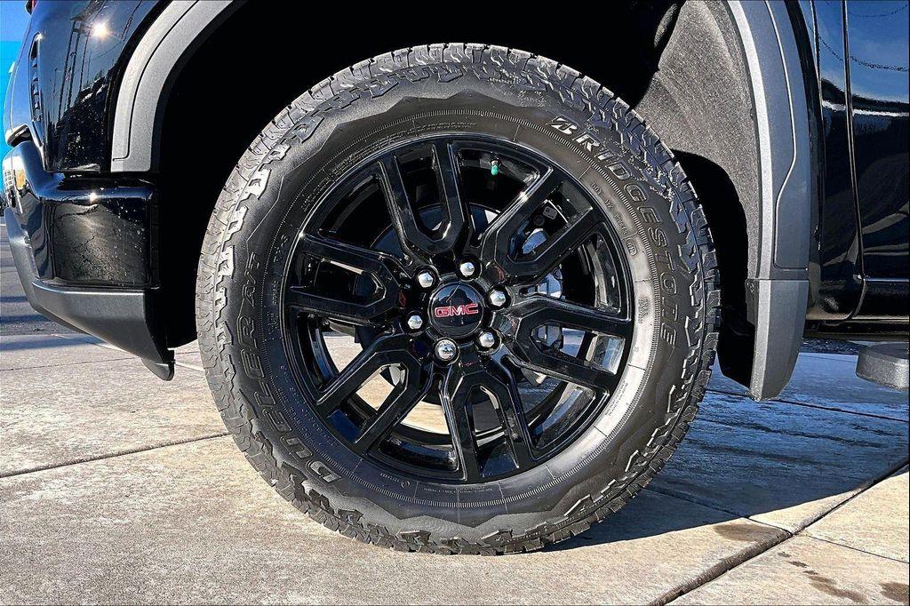 new 2026 GMC Sierra 1500 car, priced at $70,420