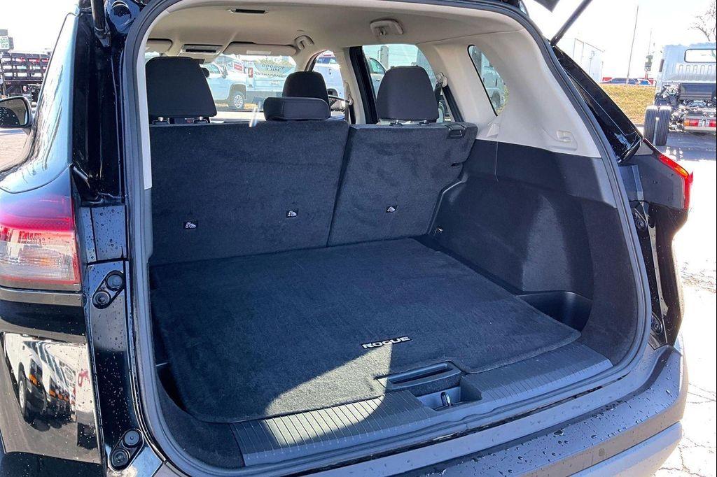 used 2023 Nissan Rogue car, priced at $19,517