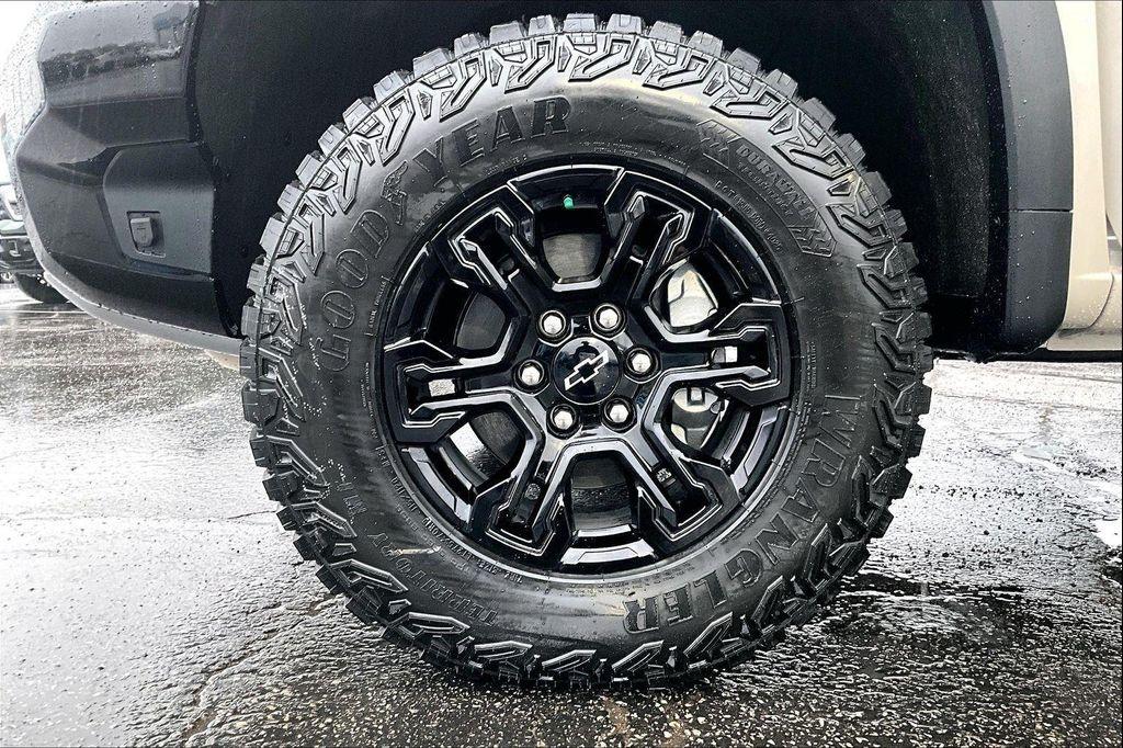new 2026 Chevrolet Silverado 1500 car, priced at $75,915