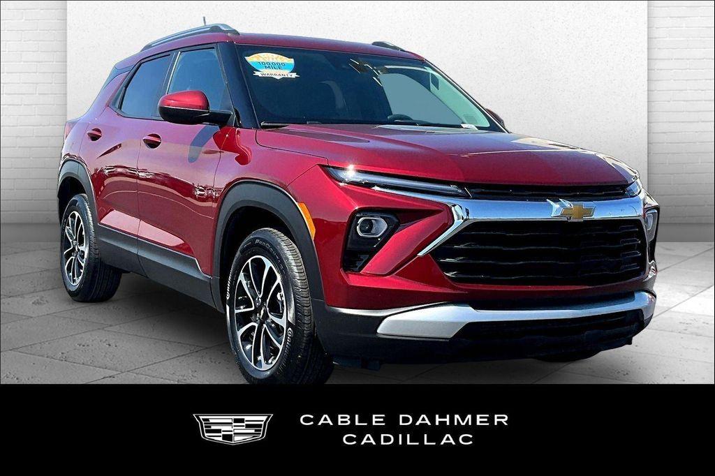 used 2025 Chevrolet TrailBlazer car, priced at $23,908