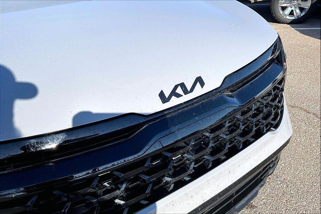 used 2025 Kia Sportage car, priced at $29,776