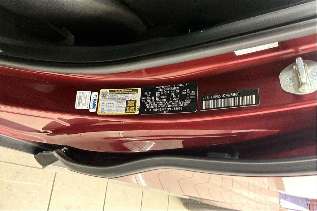 used 2023 Kia Carnival car, priced at $33,718