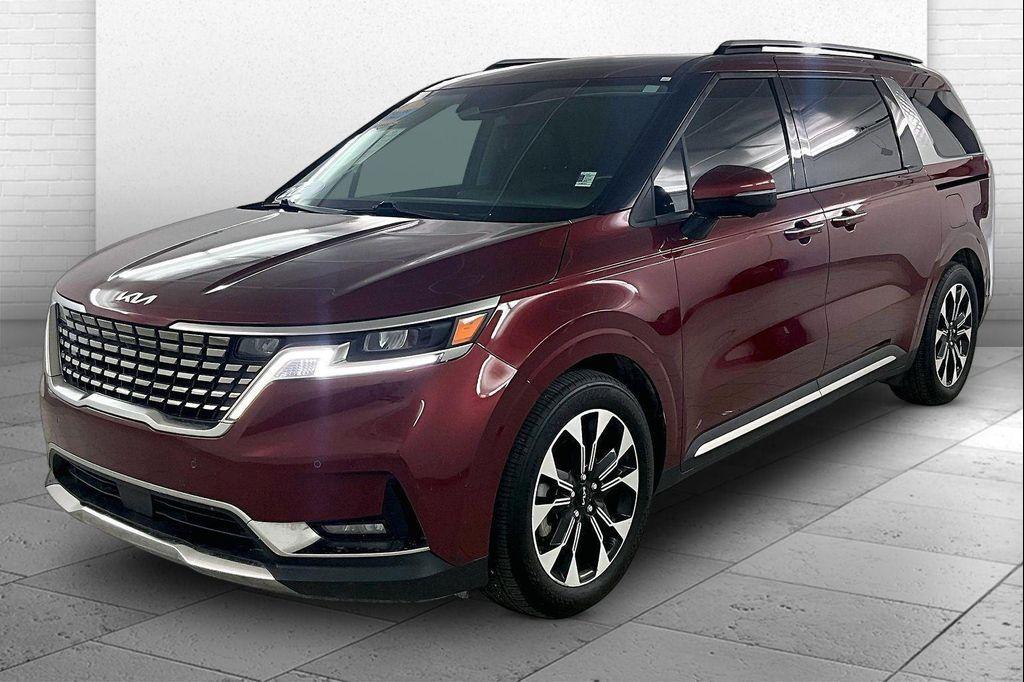 used 2023 Kia Carnival car, priced at $33,718