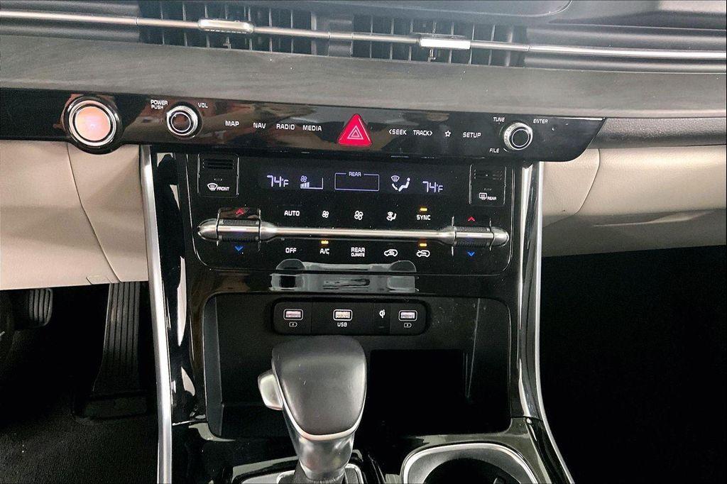 used 2023 Kia Carnival car, priced at $33,718