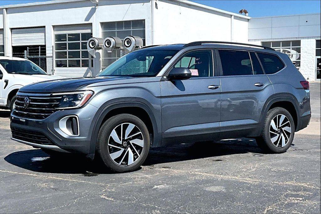 used 2025 Volkswagen Atlas car, priced at $30,698