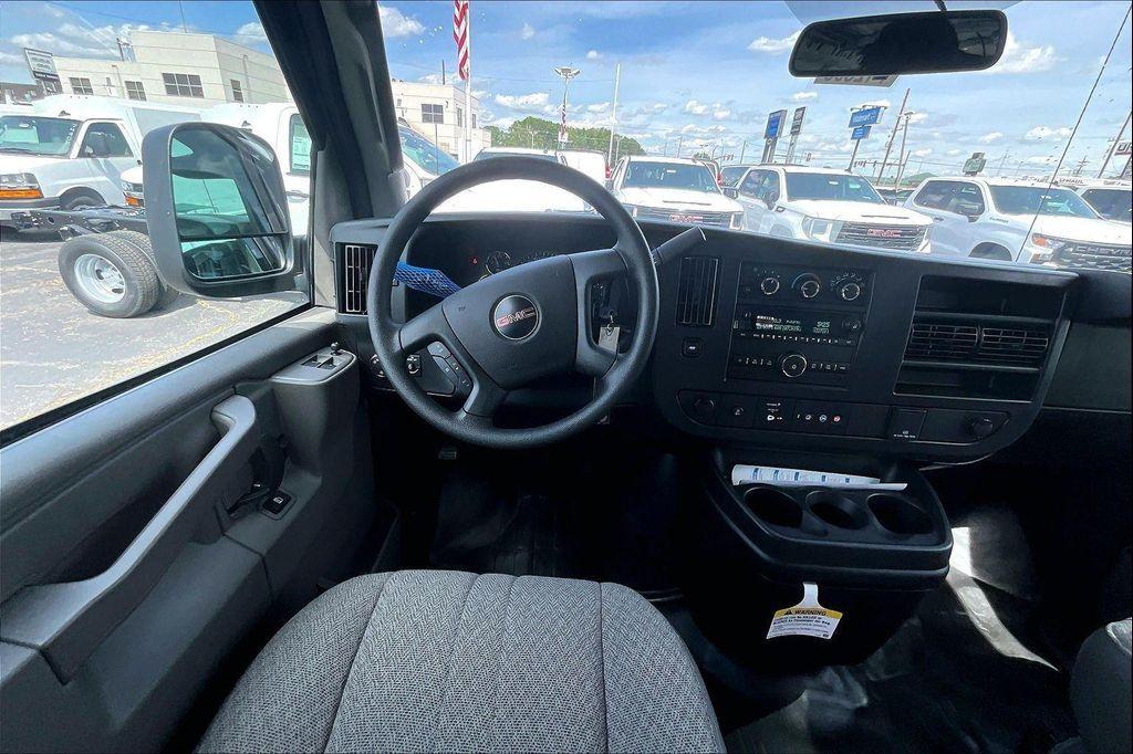 new 2025 GMC Savana 2500 car, priced at $44,724
