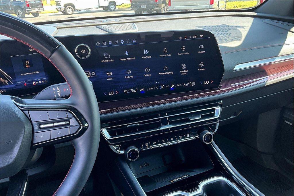 used 2024 Chevrolet Traverse car, priced at $44,161