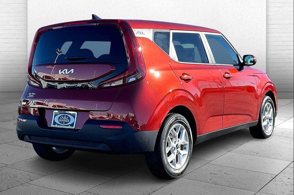 used 2022 Kia Soul car, priced at $15,424
