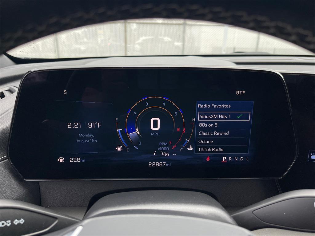 used 2025 Chevrolet Traverse car, priced at $34,254