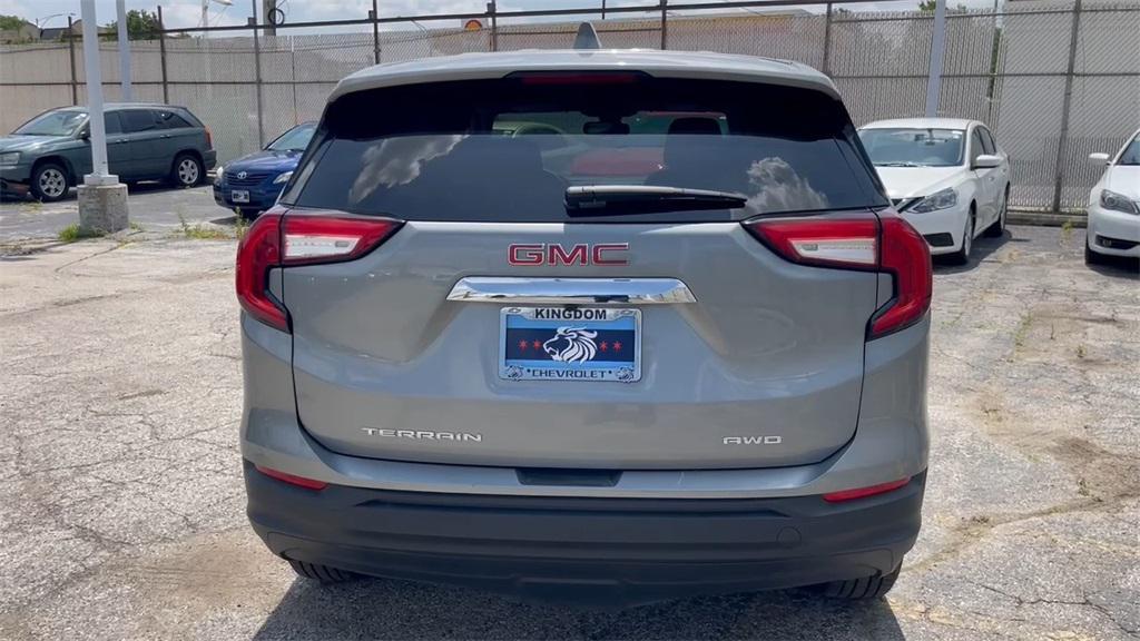 used 2024 GMC Terrain car, priced at $24,012