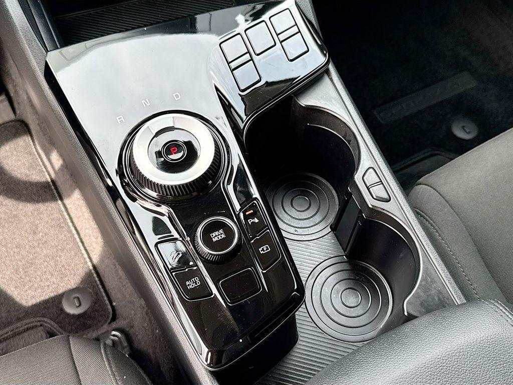 used 2025 Kia Sportage Hybrid car, priced at $26,832