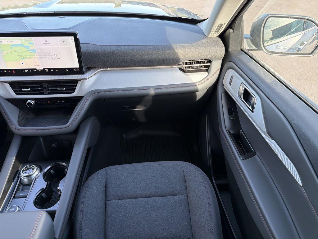 new 2026 Ford Explorer car