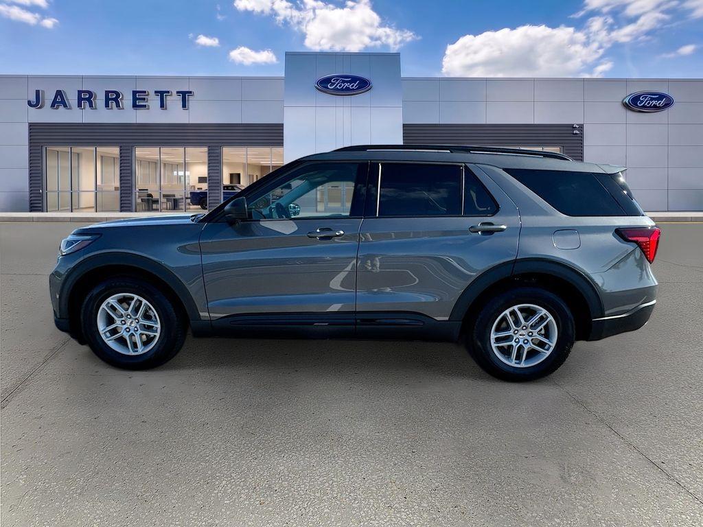 new 2026 Ford Explorer car
