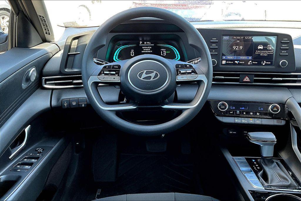 new 2025 Hyundai ELANTRA HEV car, priced at $25,776