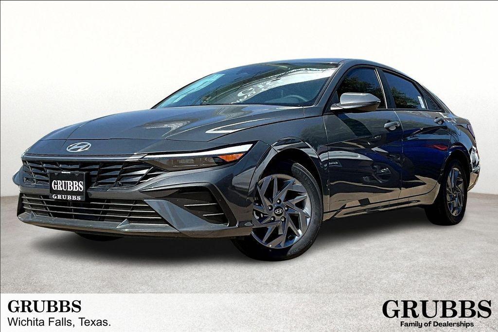 new 2025 Hyundai ELANTRA HEV car, priced at $25,776
