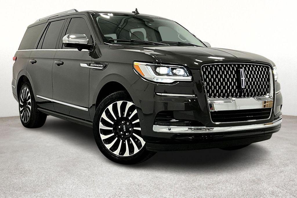 used 2023 Lincoln Navigator car, priced at $64,000
