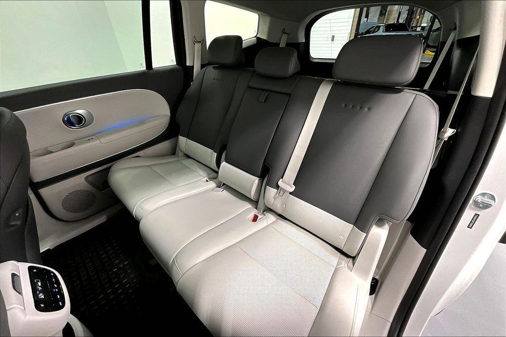 new 2026 Hyundai IONIQ 9 car, priced at $59,339