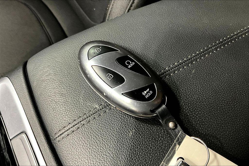 used 2025 Hyundai Tucson car, priced at $26,000