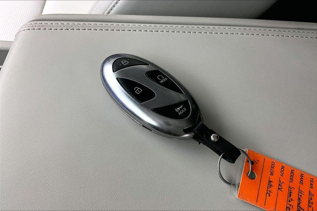used 2025 Hyundai Santa Fe car, priced at $41,000