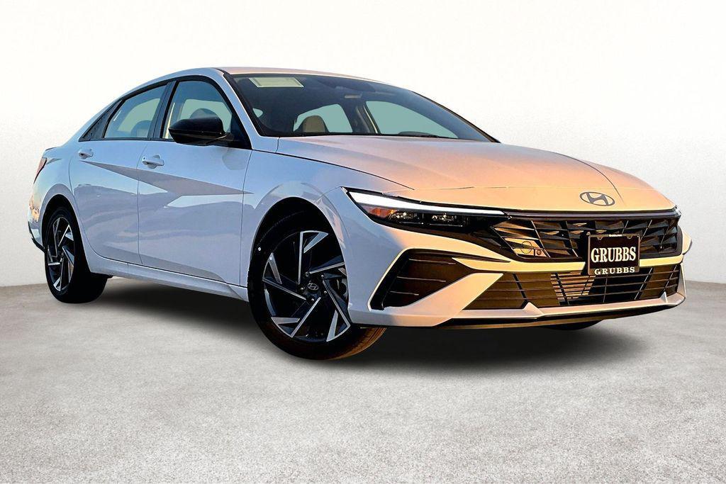 new 2025 Hyundai Elantra car, priced at $23,885