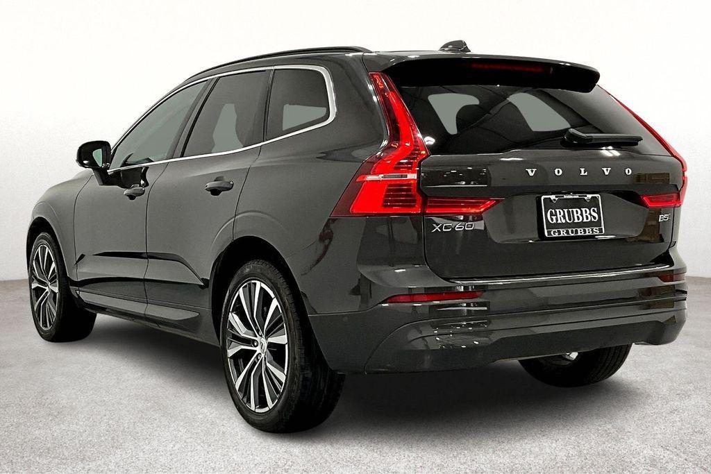used 2022 Volvo XC60 car, priced at $21,000