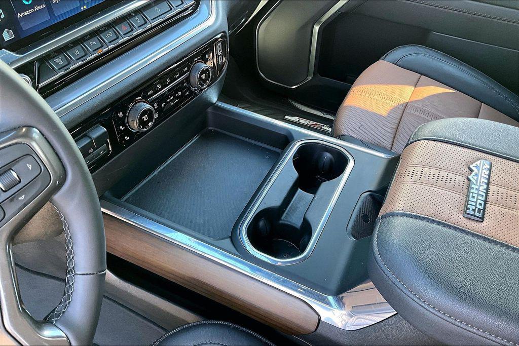 used 2024 Chevrolet Silverado 2500 car, priced at $72,000