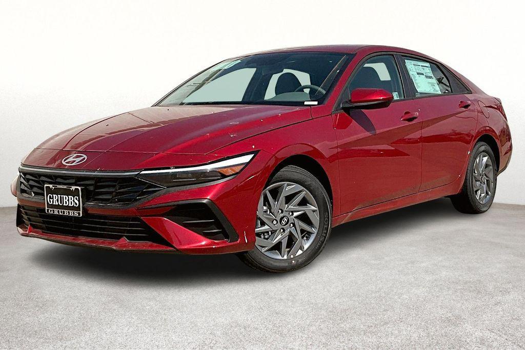 new 2025 Hyundai ELANTRA HEV car, priced at $22,245