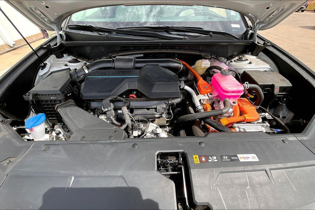 used 2025 Hyundai TUCSON Hybrid car, priced at $43,165