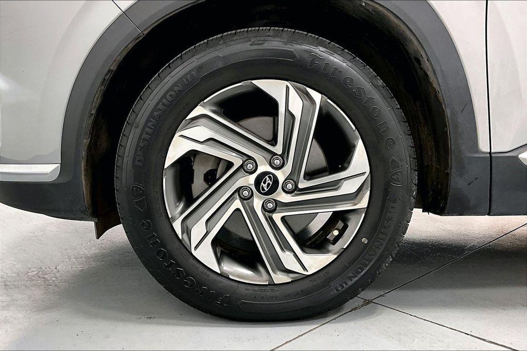 used 2021 Hyundai Santa Fe car, priced at $24,995