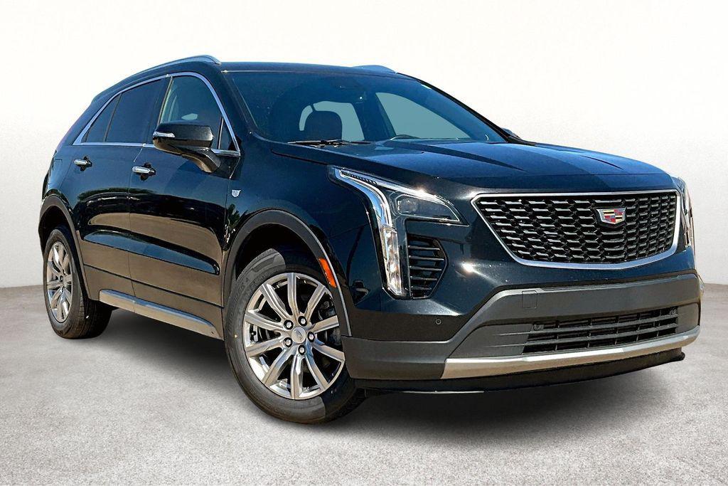 used 2021 Cadillac XT4 car, priced at $20,000